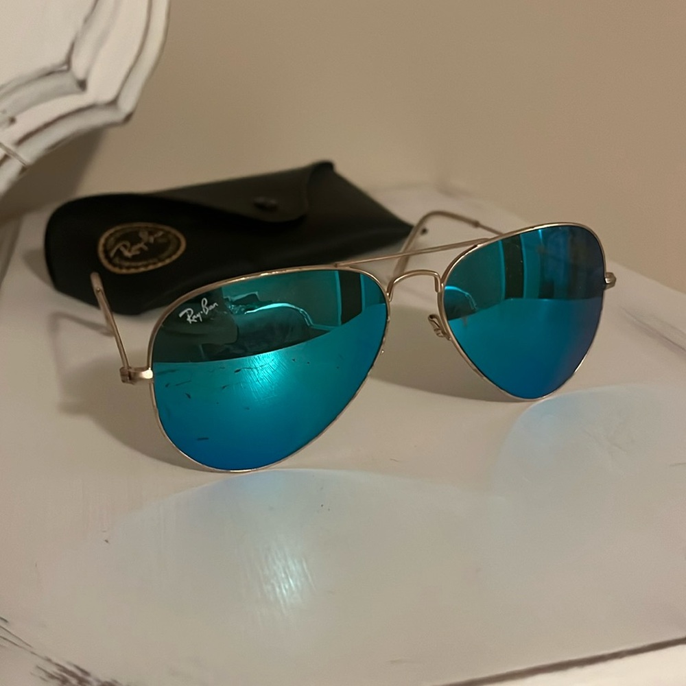 Blue Aviator Ray Bans
